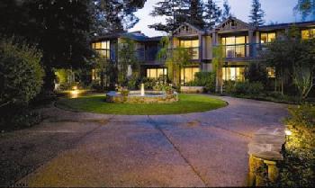 Creekside Inn