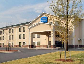 Baymont Inn & Suites Augusta Riverwatch