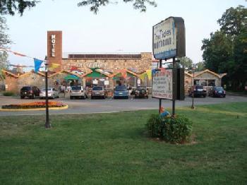 Tides Motor Inn