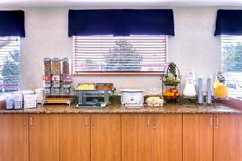 BEST WESTERN PLUS Gateway Inn & Suites