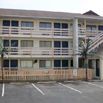 Sea Palace Motel