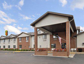 Super 8 Coshocton/Roscoe Village