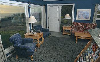 Castle Inn By The Sea