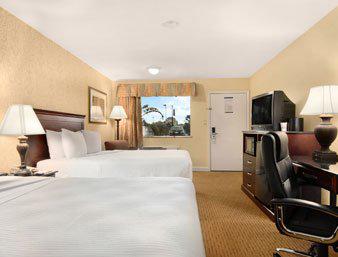 Days Inn The Woodlands, TX