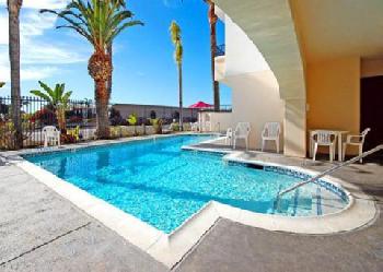 Comfort Suites San Clemente Beach