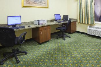 Holiday Inn Express Hotel & Suites RAPID CITY