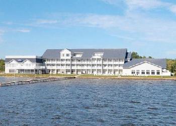 Comfort Suites Lakeside