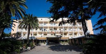 Grand Hotel Moon Valley