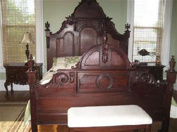 Grand Trillium Inn