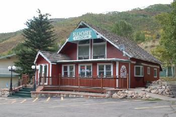 Roost Lodge