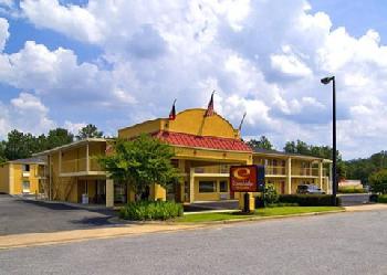 Econo Lodge Inn & Suites at Ft. Benning