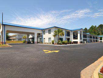 Baymont Inn & Suites Montgomery