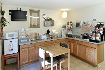 Americas Best Value Inn - Rhinelander