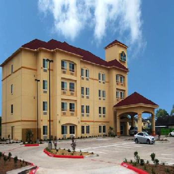 La Quinta Inn and Suites Corsicana