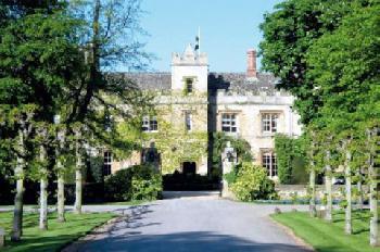 Weston Manor Hotel