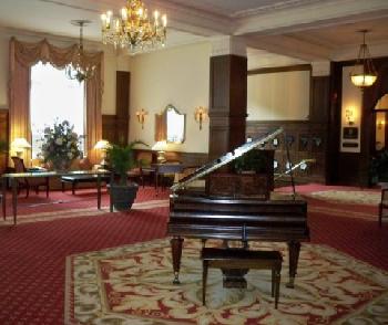 Yorktowne Hotel-Interstate