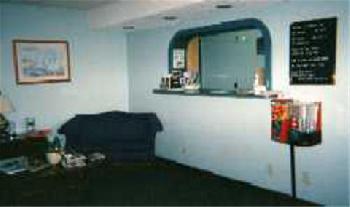 Knights Inn - Charles Town