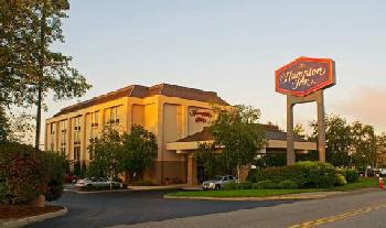 Hampton Inn Fall River Westprt
