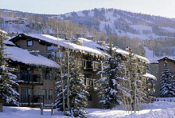 The Crestwood Condominiums