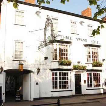 BEST WESTERN The Three Swans Hotel