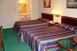 Columbia Lakes Resort
