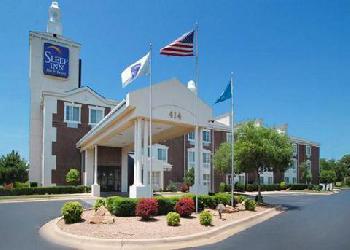Sleep Inn & Suites