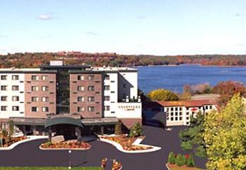 Courtyard Boston Waltham