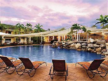 Novotel Palm Cove Resort