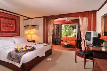 Dinahs Garden Hotel