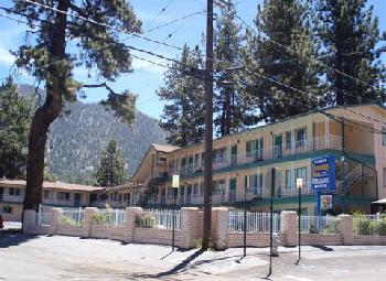 Stateline Economy Inn