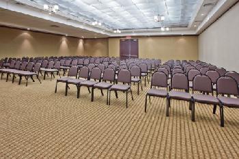 Holiday Inn MACON NORTH