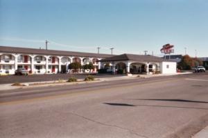 Cabana Inn