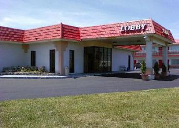 Econo Lodge I-70 Near Bicentennial Center
