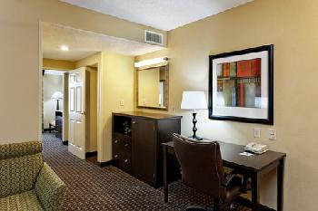 Holiday Inn Express Hotel & Suites EVANSVILLE