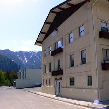Adventure Inn