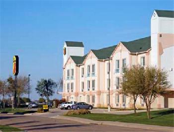 Super 8 Irving/DFW Apt/North