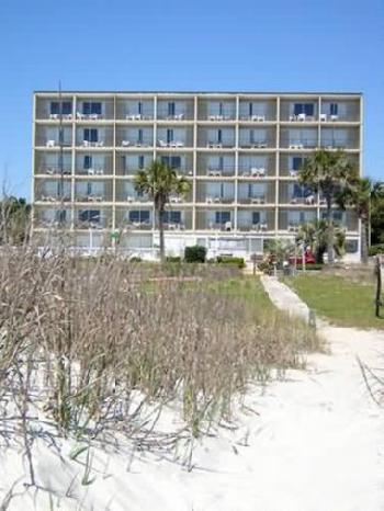 Cabana Shores Hotel