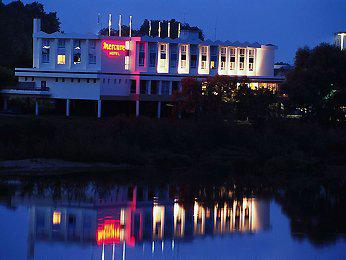 Mercure Nevers Pont de Loire