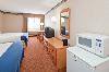 Holiday Inn Express Hotel & Suites WAUSEON
