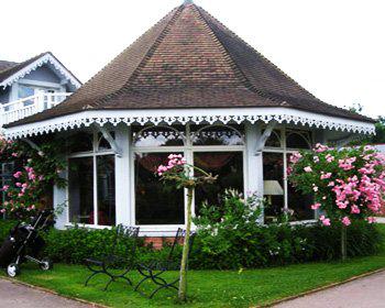 BEST WESTERN Colonial Country Club D'Etiolles