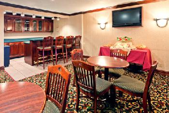 Holiday Inn Express FORT CAMPBELL-OAK GROVE