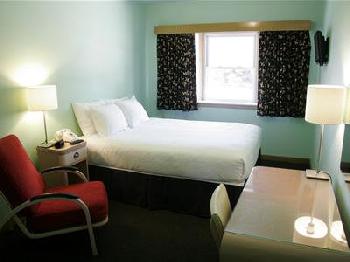 Holiday Motel