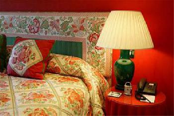 Airds Hotel