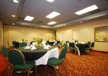 Clarion Hotel Bakersfield