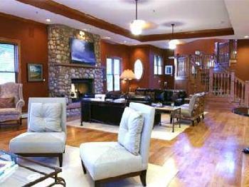 Bradley Boulder Inn