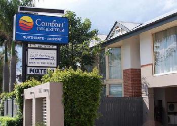 Comfort Inn & Suites Northgate Airport