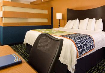 Fairfield Inn & Suites Orlando Lake Buena Vista