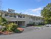 Days Inn - Mystic