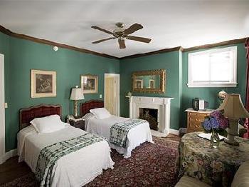 The Taft Bridge Inn