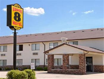 Super 8 Dyersville